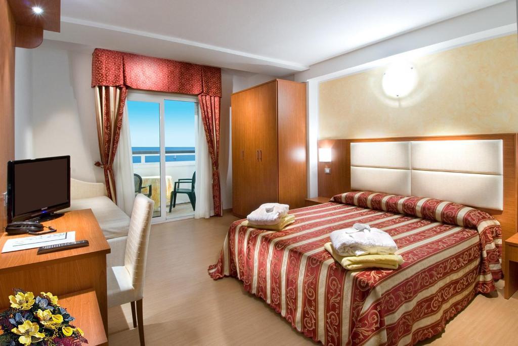 Strand Hotel Colorado Lido Di Savio Camera foto